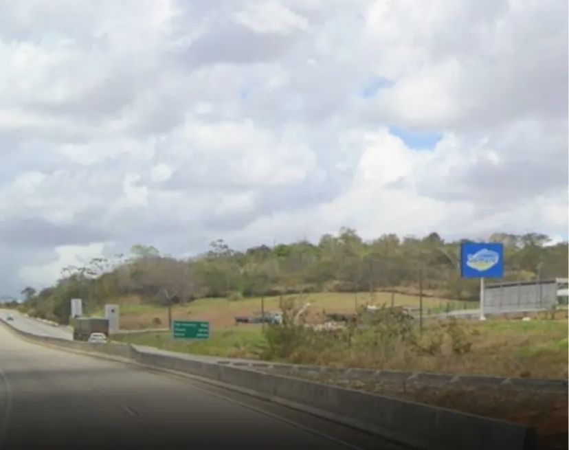 Casal é encontrado morto dentro de carro na BR-101, em Muribeca