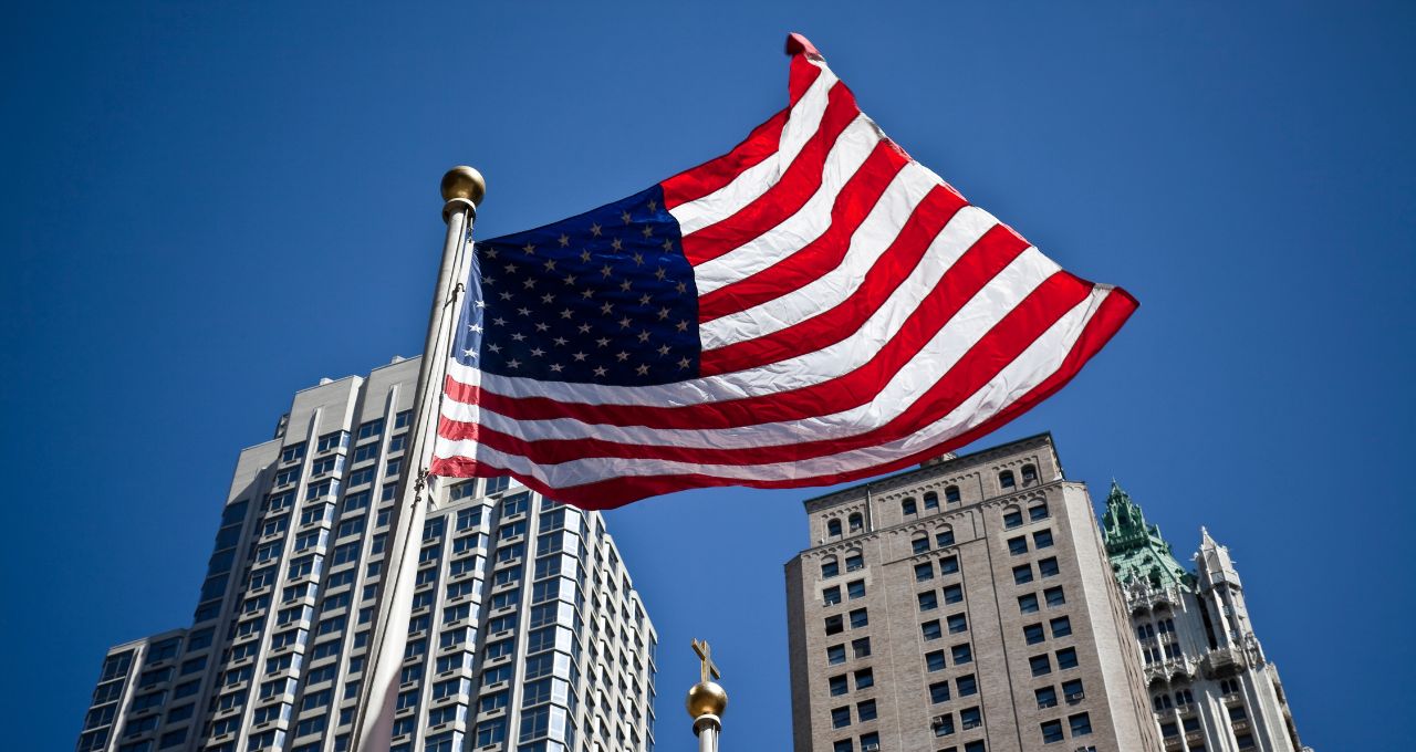 Estados Unidos avaliam classificar facções brasileiras como organizações terroristas