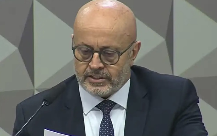 Ex-assessor cita pagamentos milionários a Lulinha em investigação sobre fraudes no INSS