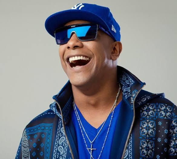 Márcio Victor é levado ao hospital e passa por cateterismo após mal-estar súbito