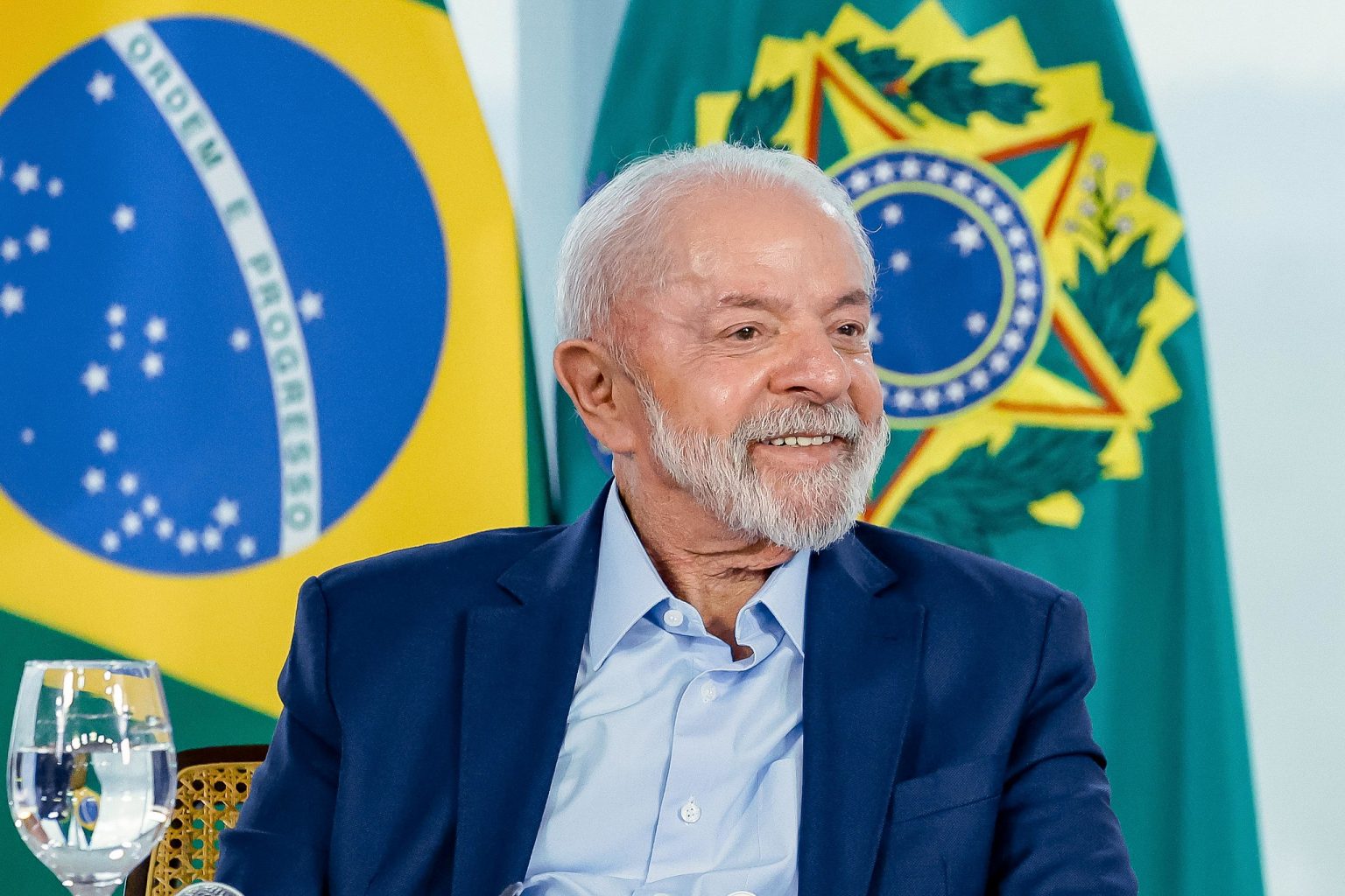 Lula afirma ter barrado assessor de Trump no Brasil em meio a impasse diplomático