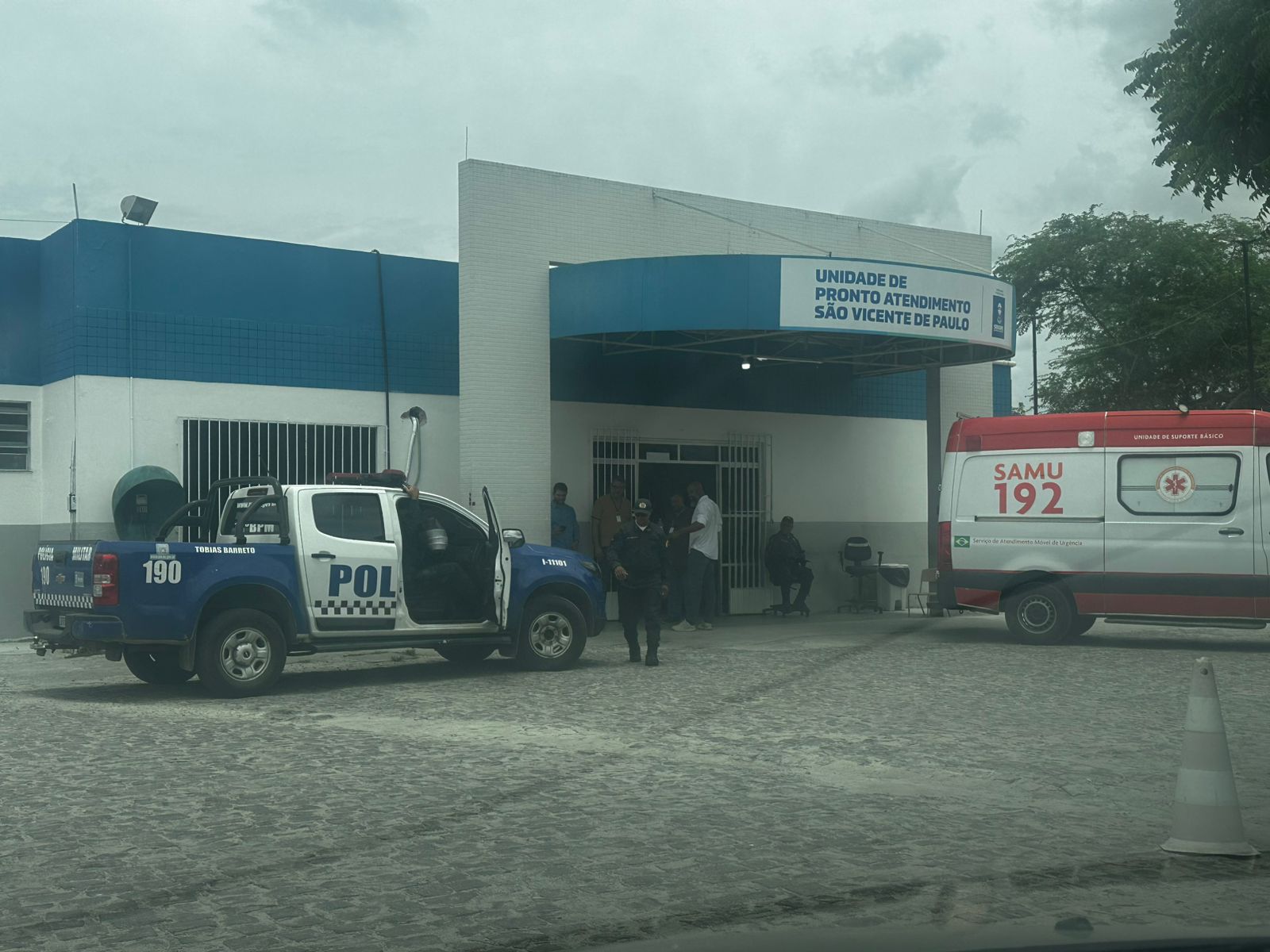 Homem que caiu de ponte em Tobias dá entrada na UPA