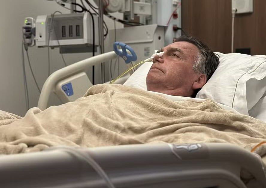 Bolsonaro apresenta melhora na função renal, mas quadro inflamatório preocupa médicos