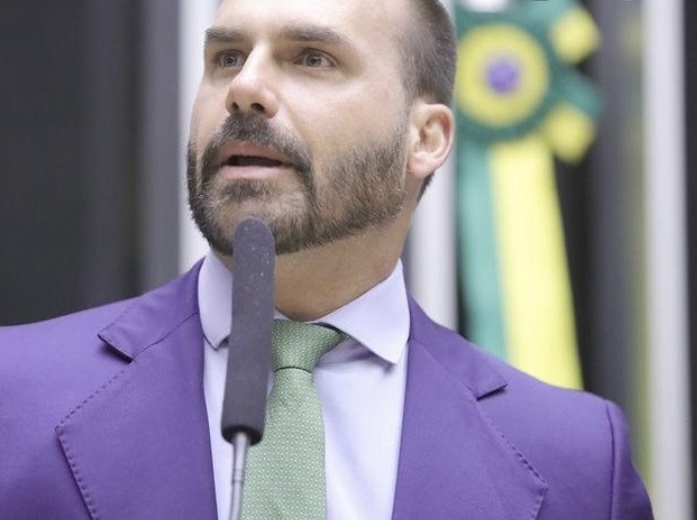 Em unanimidade,STF torna Eduardo Bolsonaro réu por atuação nos EUA