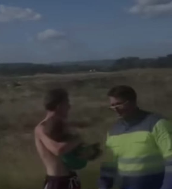 Por pouco, acidente grave é evitado após caminhão derramar óleo na pista em Tobias Barreto