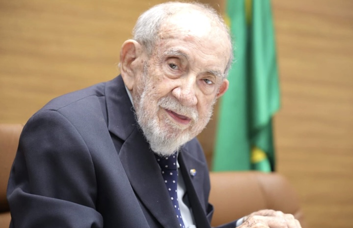 Morre aos 90 anos Dr. Deoclécio Vieira Filho, referência histórica da administração pública sergipana