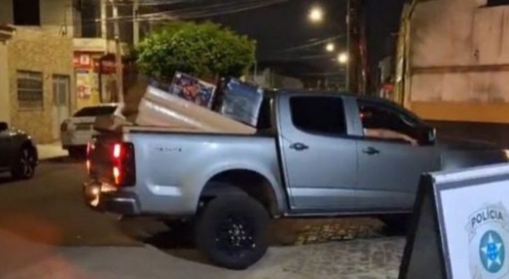 POLÍCIA DESARTICULA ESQUEMA DE FRAUDES DIGITAIS E PRENDE DOIS SUSPEITOS EM ARACAJU
