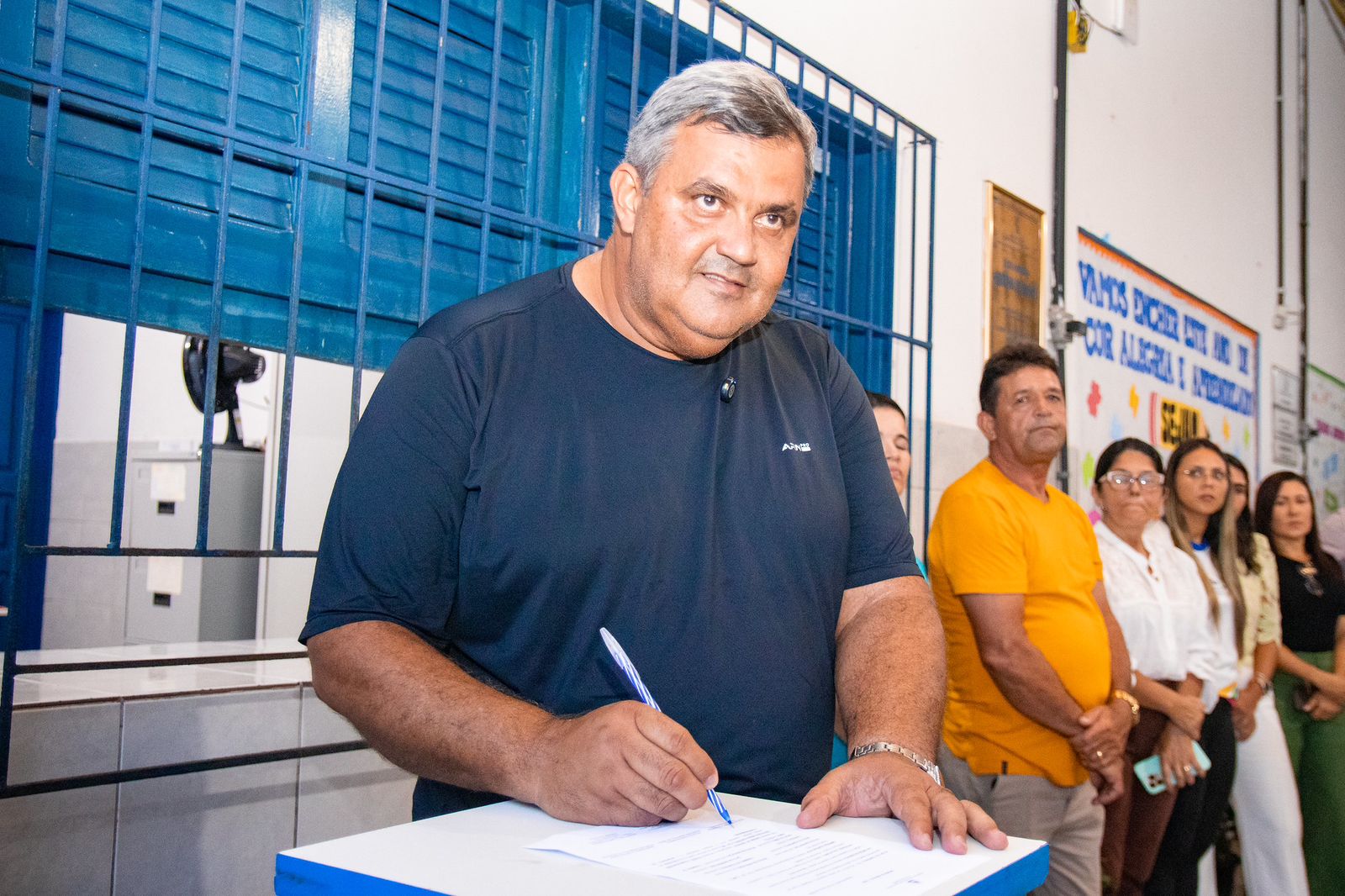 Prefeito Eraldo do Frigorífico assina ordem de serviço para reforma e ampliação de escola em Itabaianinha