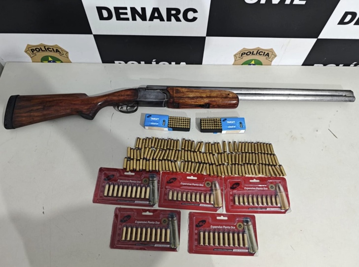 Denarc apreende arma e quase 300 munições em casa investigada em São Cristóvão