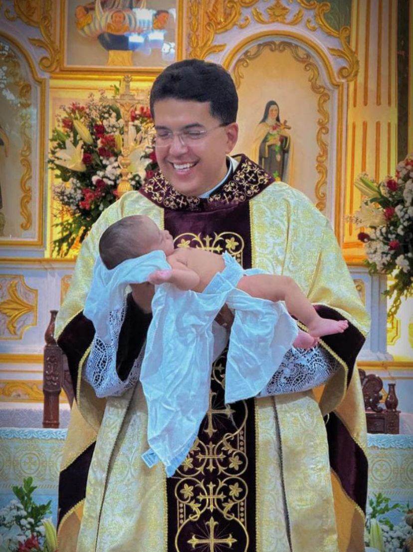 Padre Gildeon Júnior é transferido da Paróquia Nossa Senhora da Conceição, em Itabaianinha