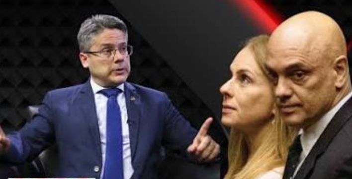 Escritório da esposa de Moraes anuncia processo contra Alessandro Vieira