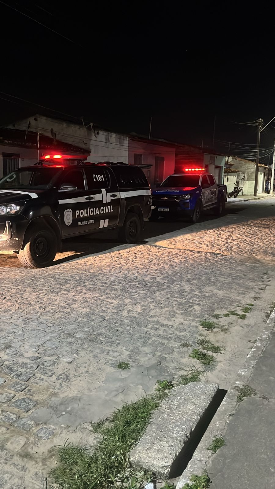 Operação policial em andamento nesta noite desarticula célula criminosa em Tobias Barreto
