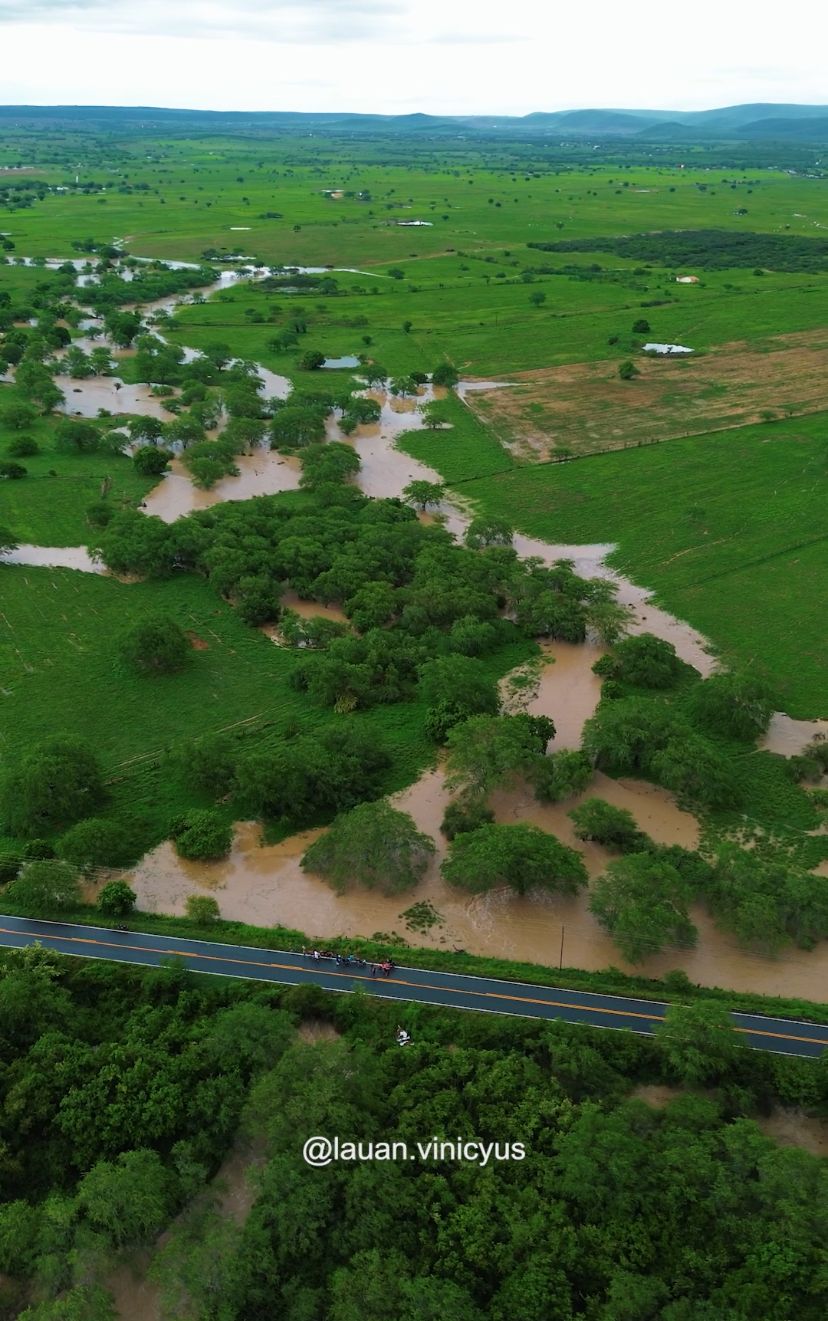 Cheia do Rio do Urubu Grande em Poço Verde