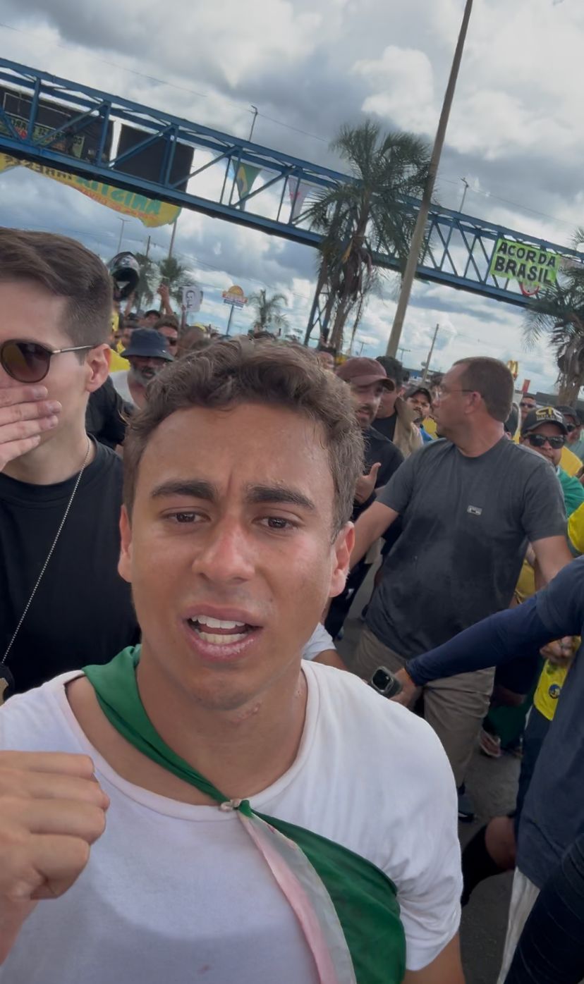 Ao lado de Rodrigo Valadares, Nikolas Ferreira manda recado para Sergipe