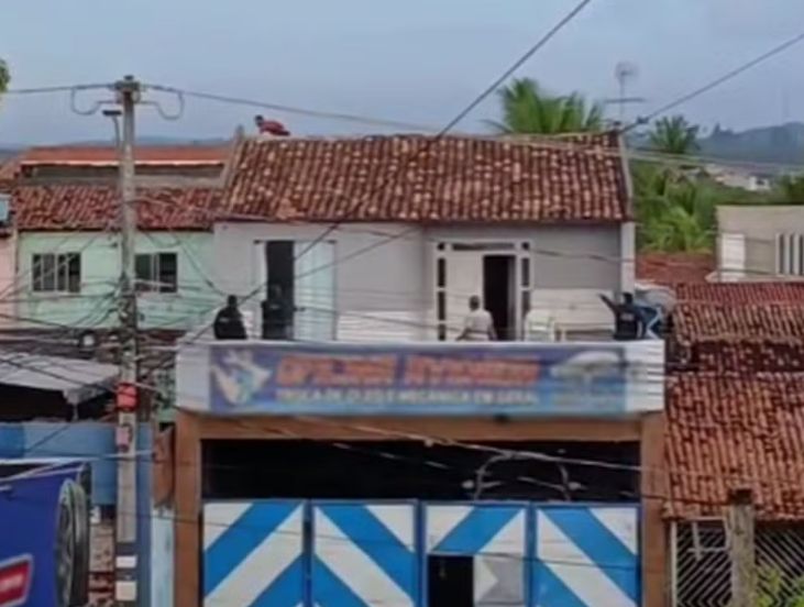 Homem mata três familiares em restaurante na Zona Norte de Aracaju; suspeito morre após ação policial