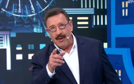 Ratinho reforça comentários sobre Erika Hilton e afirma que recebeu apoio do público