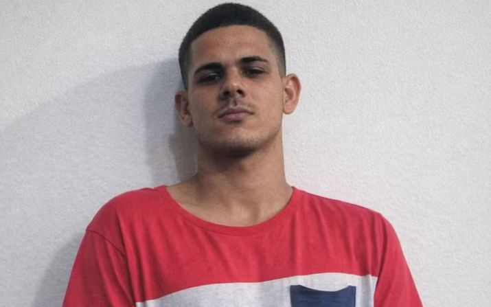 Suspeito de envolvimento na morte de dois homens na Praia do Abaís é identificado pela Polícia Civil