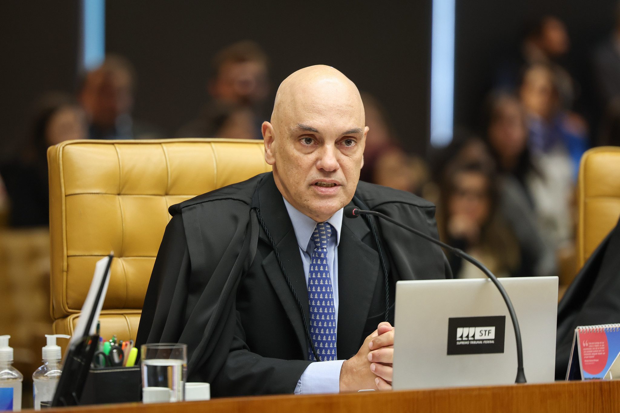 Delegado que atuou em investigações sobre Bolsonaro é nomeado assessor de Moraes